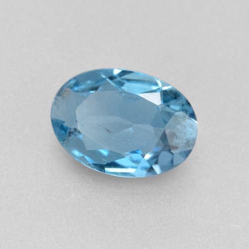 0.41カラットの天然スイスブルーアクアマリン（6.4×4.6 mm・オーバルカット）