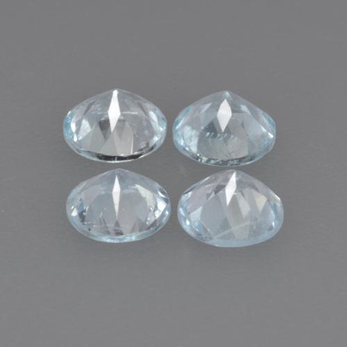 1.57カラットの天然とても淡いブルーアクアマリン（5.08 mm・ラウンドカット）