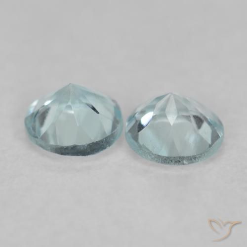0.23カラットの天然とても淡いブルーアクアマリン（3.33 mm・ラウンドカット）