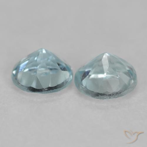 Shop natural 0.48ct 薄いアクアブルー アクアマリン gems, ラウンド, from インド at GemSelect. In stock, global shipping!