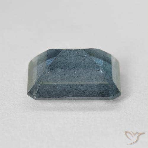 5.38カラットの天然ライトブルーアクアマリン（12.3×10 mm・エメラルドカット）