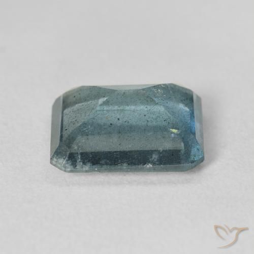 4.63カラットの天然青緑アクアマリン（12×9.9 mm・エメラルドカット）