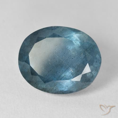 8.01カラットの天然青緑アクアマリン（14.4×11.7 mm・オーバルカット）
