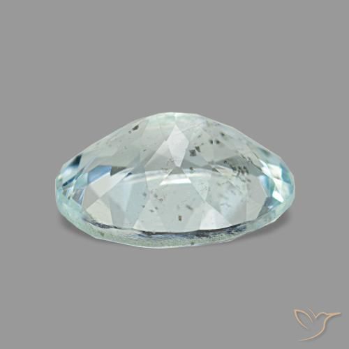 1.15カラットの天然薄いアクアブルーアクアマリン（8.1×6.2 mm・オーバルカット）