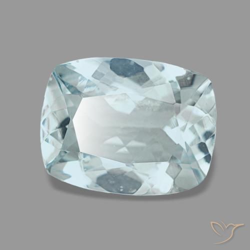 1.54カラットの天然薄いブルーグリーンアクアマリン（9.1×7 mm・クッションカット）