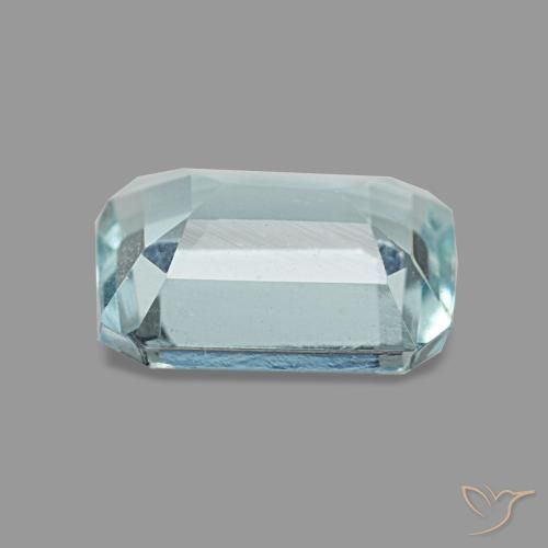 1.28カラットの天然濃いアクアブルーアクアマリン（7.9×6 mm・エメラルドカット）