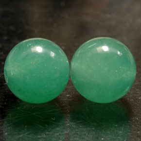 カラットの天然グリーンアベンチュリン（8.10 mm・球体 / ボール）