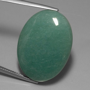 37.75カラットの天然グリーンアベンチュリン（28.9×21.3 mm・オーバルカット）