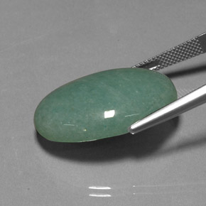 28.80カラットの天然グリーンアベンチュリン（28.8×20.3 mm・オーバルカット）