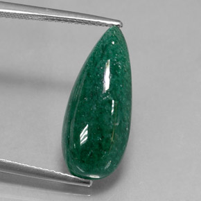 6.65カラットの天然グリーンアベンチュリン（19.7×8.4 mm・透明）