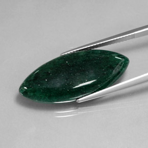 18.21カラットの天然グリーンアベンチュリン（30.8×13 mm・透明）