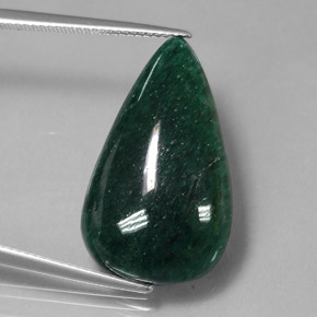 19.04カラットの天然グリーンアベンチュリン（26.2×15.6 mm・洋梨の形）