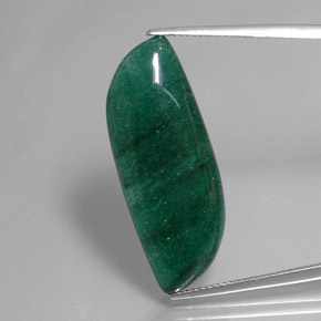 18.67カラットの天然グリーンアベンチュリン（31.2×12.2 mm・ファンシーシェイプ）