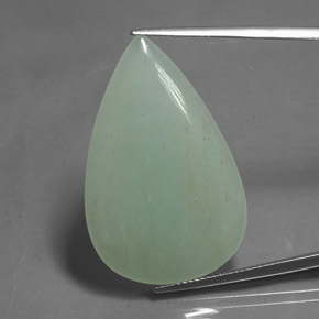 23.01カラットの天然鮮やかなグリーンアベンチュリン（34.1×21.9 mm・洋梨の形）