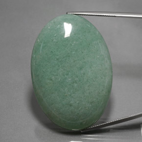 112.70カラットの天然グリーンアベンチュリン（47.3×33 mm・オーバルカット）