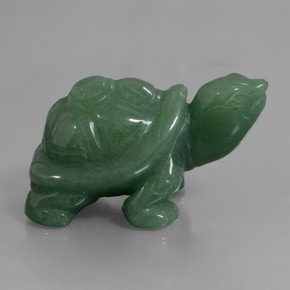 457.52カラットの天然グリーンアベンチュリン（61.8×39.9 mm・ファンシーシェイプ）
