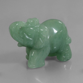 268.27カラットの天然グリーンアベンチュリン（50.9×24.8 mm・ファンシーシェイプ）