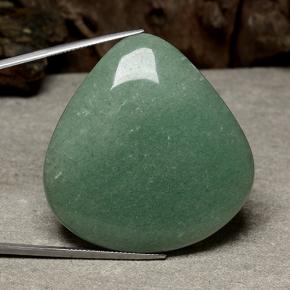 104.24カラットの天然グリーンアベンチュリン（43.9×42.4 mm・洋梨の形）