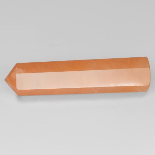 19.94カラットの天然カンタロープオレンジアベンチュリン（35×8.4 mm・ファンシーシェイプ）