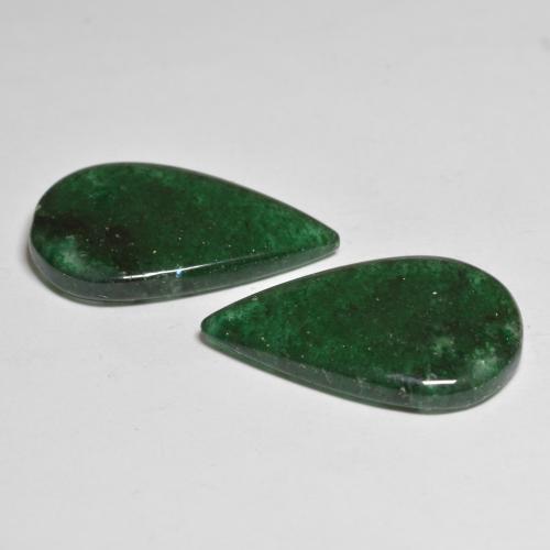 Shop natural 16.47ct ダークグリーン アベンチュリン gems, 洋梨の形, from ブラジル at GemSelect. In stock, global shipping!