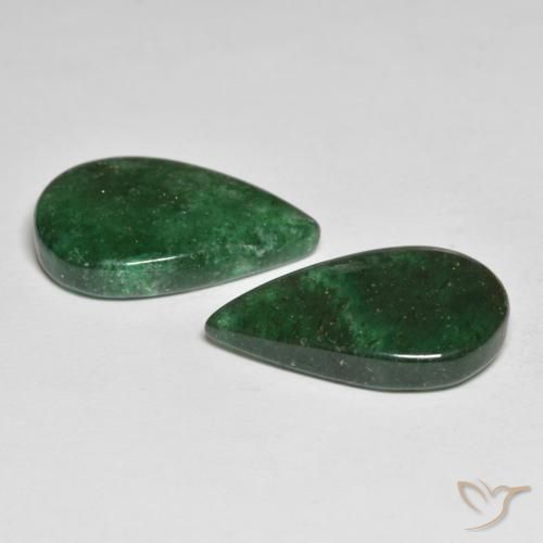 Shop natural 12.89ct ダークグリーン アベンチュリン gems, 洋梨の形, from ブラジル at GemSelect. In stock, global shipping!