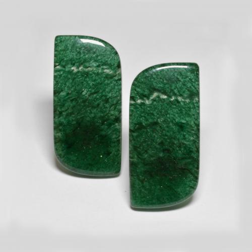 26.15カラットの天然グリーンアベンチュリン（24.9×12.2 mm・ファンシーシェイプ）