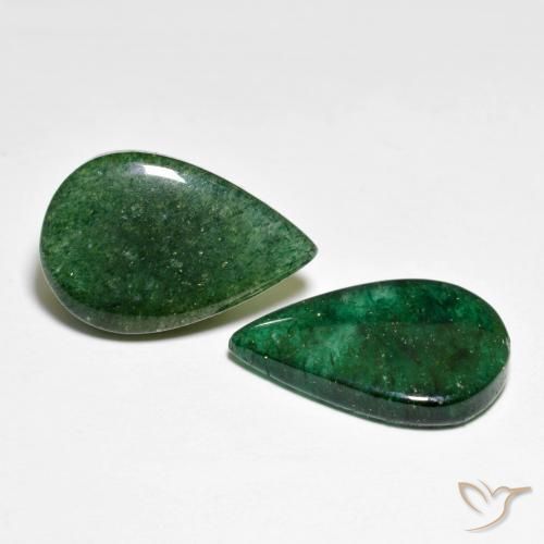 Shop natural 12.15ct ダークグリーン アベンチュリン gems, 洋梨の形, from ブラジル at GemSelect. In stock, global shipping!
