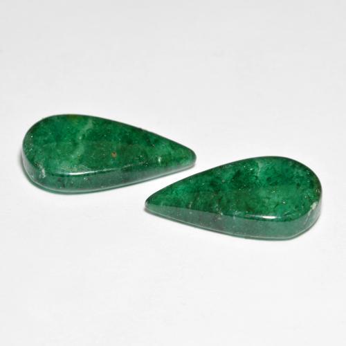 10.30カラットの天然ダークグリーンアベンチュリン（17.5×10.2 mm・洋梨の形）