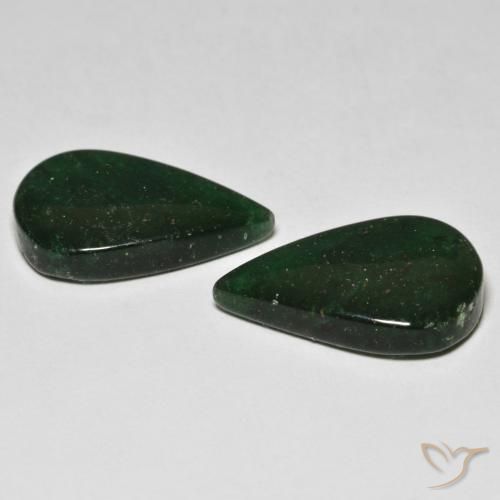 Shop natural 17.37ct フォレストグリーン アベンチュリン gems, 洋梨の形, from ブラジル at GemSelect. In stock, global shipping!