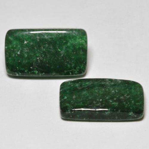 11.49カラットの天然マルチカラーグリーンアベンチュリン（14.9×8.6 mm・バゲット）