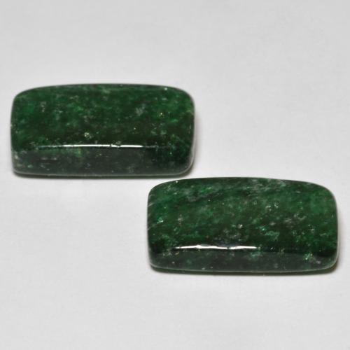 11.49カラットの天然マルチカラーグリーンアベンチュリン（14.9×8.6 mm・バゲット）