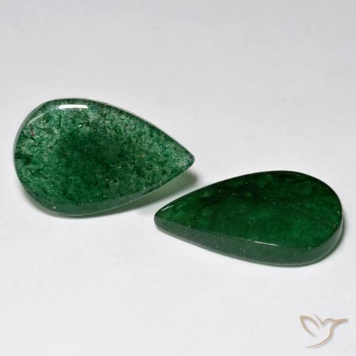 Shop natural 13.43ct パイングリーン アベンチュリン gems, 洋梨の形, from ブラジル at GemSelect. In stock, global shipping!