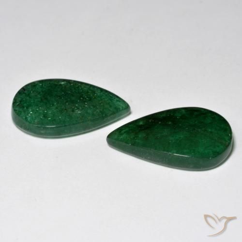 Shop natural 13.43ct パイングリーン アベンチュリン gems, 洋梨の形, from ブラジル at GemSelect. In stock, global shipping!