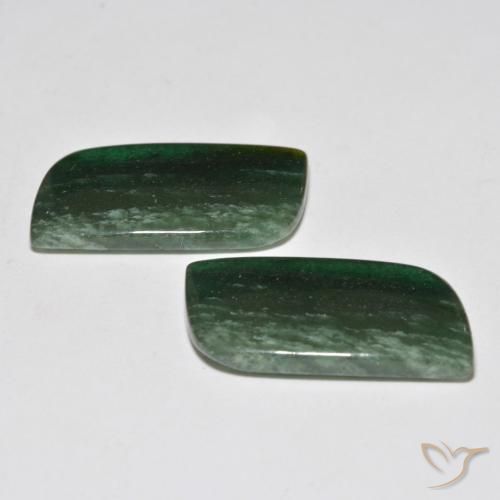 Shop natural 18.31ct 鮮やかなグリーン アベンチュリン gems, ファンシー, from ブラジル at GemSelect. In stock, global shipping!