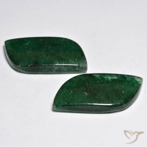 Shop natural 16.92ct 鮮やかなグリーン アベンチュリン gems, ファンシー, from ブラジル at GemSelect. In stock, global shipping!