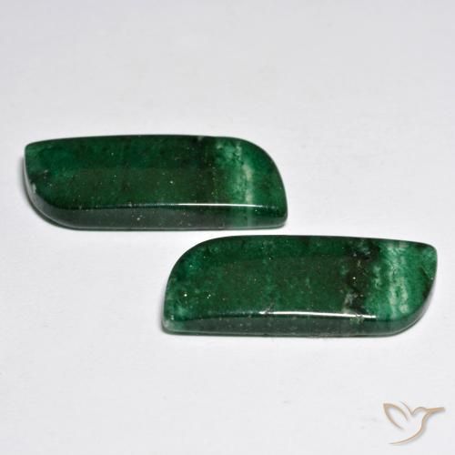 Shop natural 19.24ct 鮮やかなグリーン アベンチュリン gems, ファンシー, from ブラジル at GemSelect. In stock, global shipping!