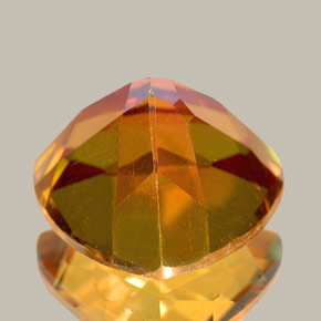 11.78カラットの天然マルチカラーアゾティックトパーズ（14.1×14 mm・トリリアント）