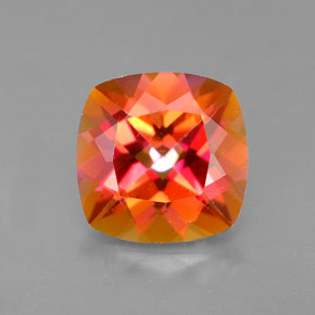 2.51カラットの天然マルチカラーアゾティックトパーズ（8.1×8.1 mm・クッションカット）