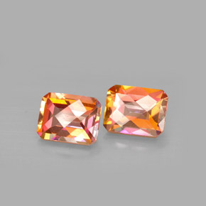 カラットの天然トップレインボーアゾティックトパーズ（8.9×7 mm・エメラルドカット）