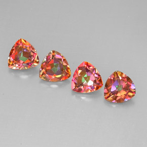 カラットの天然トップレインボーアゾティックトパーズ（7.1×7 mm・トリリアント）