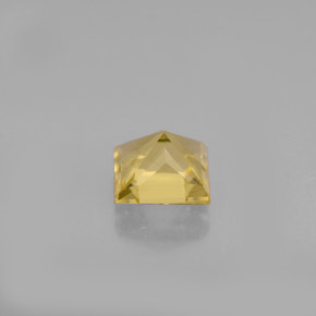 0.64カラットの天然ゴールデンイエローベリル（5.1×5.1 mm・四角）