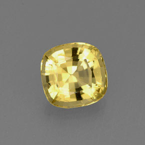 0.74カラットの天然ゴールデンイエローベリル（5.9×5.8 mm・クッションカット）