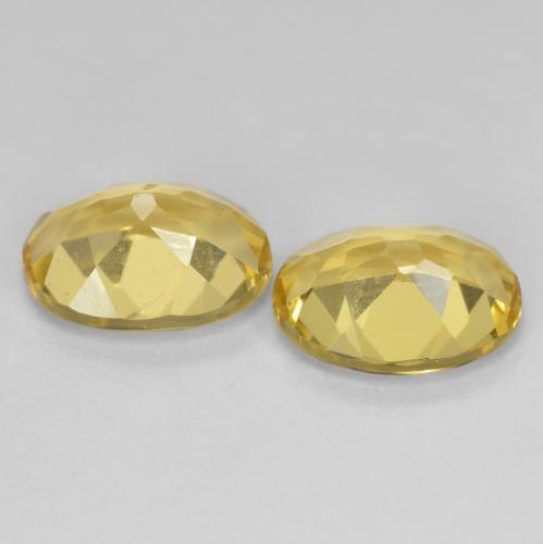 3.35カラットの天然ライトイエローベリル（9.1×7 mm・オーバルカット）
