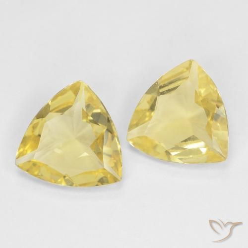 Shop natural 2.16ct ミディアムイエロー ベリル gems, トリリオン, from マダガスカル at GemSelect. In stock, global shipping!