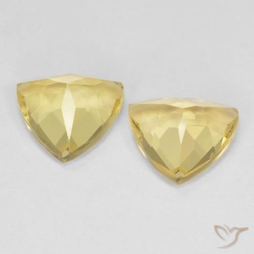 Shop natural 2.67ct ディジョンイエロー ベリル gems, トリリオン, from マダガスカル at GemSelect. In stock, global shipping!