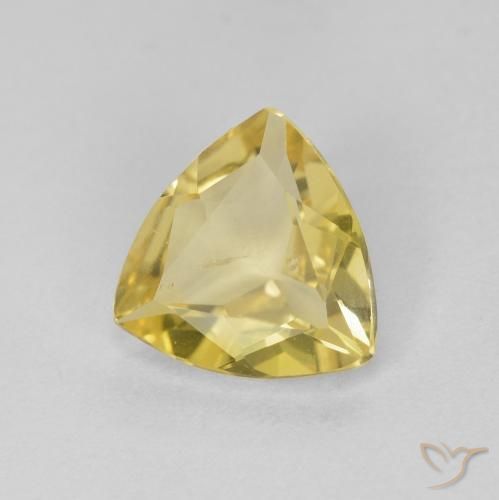 0.77カラットの天然Medium Light-Yellowベリル、トリリオン、VS