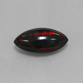 1.93カラットの天然マルチカラーブラックオパール（13.9×6.8 mm・マーキス）