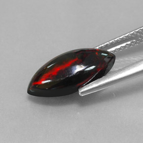 1.93カラットの天然マルチカラーブラックオパール（13.9×6.8 mm・マーキス）