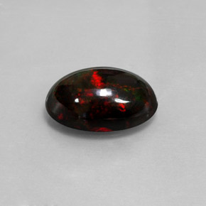 5.05カラットの天然マルチカラーブラックオパール（16×10.7 mm・オーバルカット）