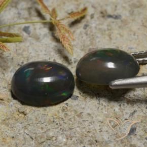 Shop natural 2.30ct マルチカラー ブラックオパール gems, 楕円形, from エチオピア at GemSelect. In stock, global shipping!
